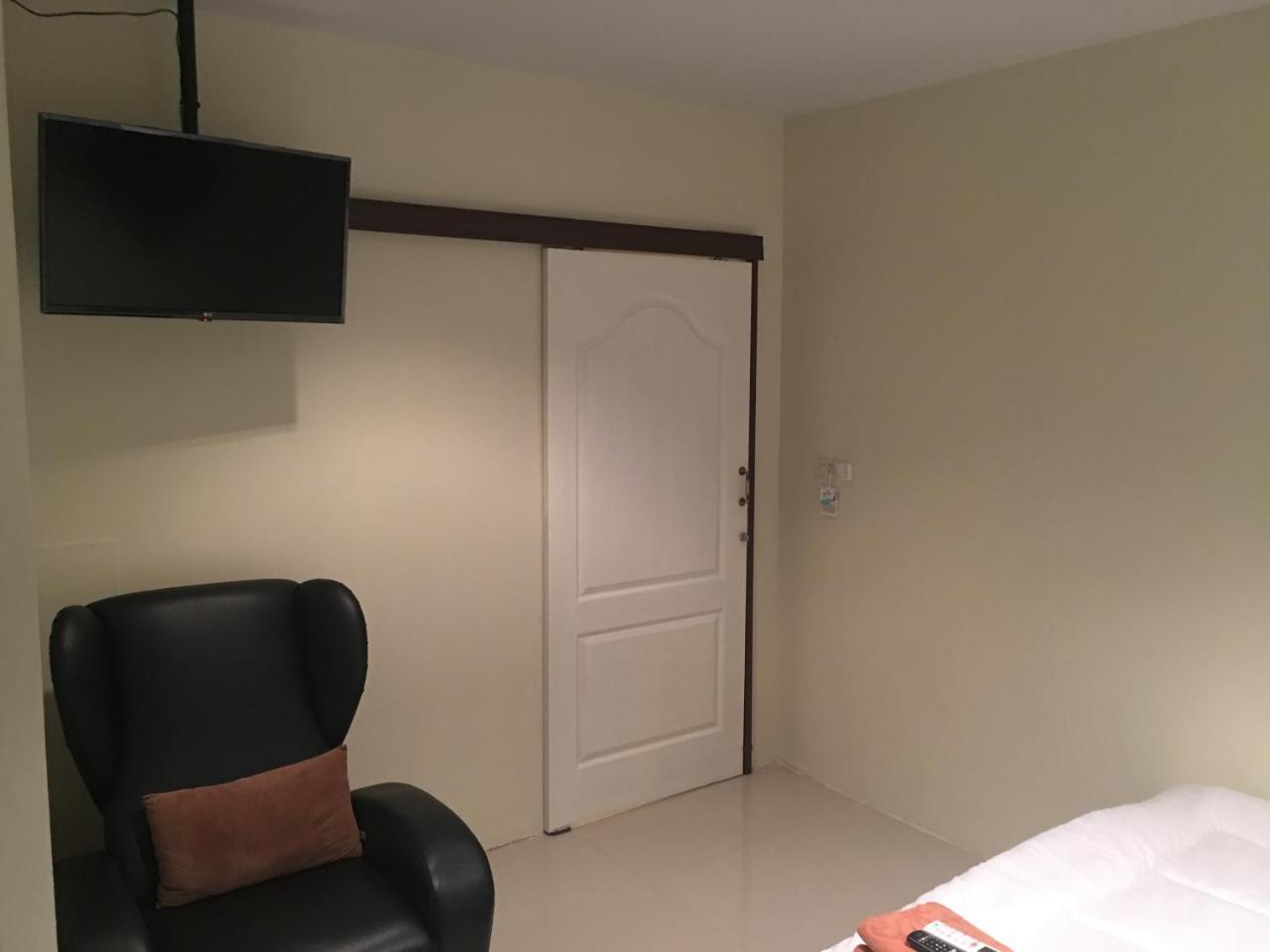 بيت شباب The Baan Nathong بانكوك المظهر الخارجي الصورة